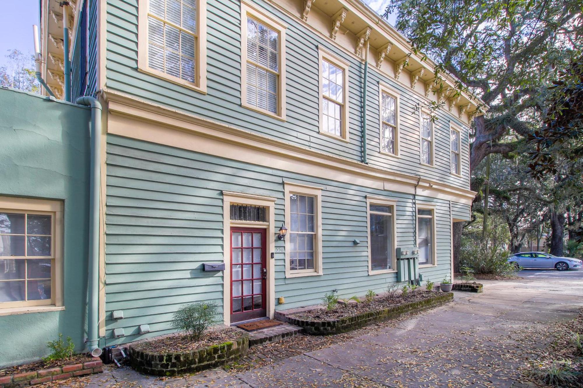 Walk To It All In Downtown, Double King Beds Savannah Extérieur photo